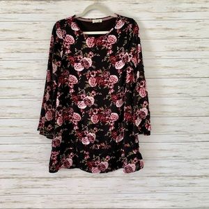 Taylor & Sage Floral Tunic Top